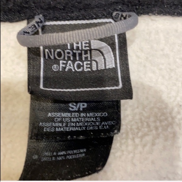 - 𝅺North Face Fleece Off White full zip Jacket Gorpcore SZ SP - Picture 3 of 8